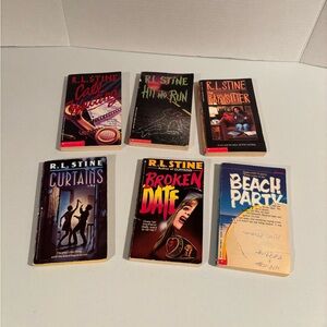 R.L. Stine Paperback Book Collection - 6 Books